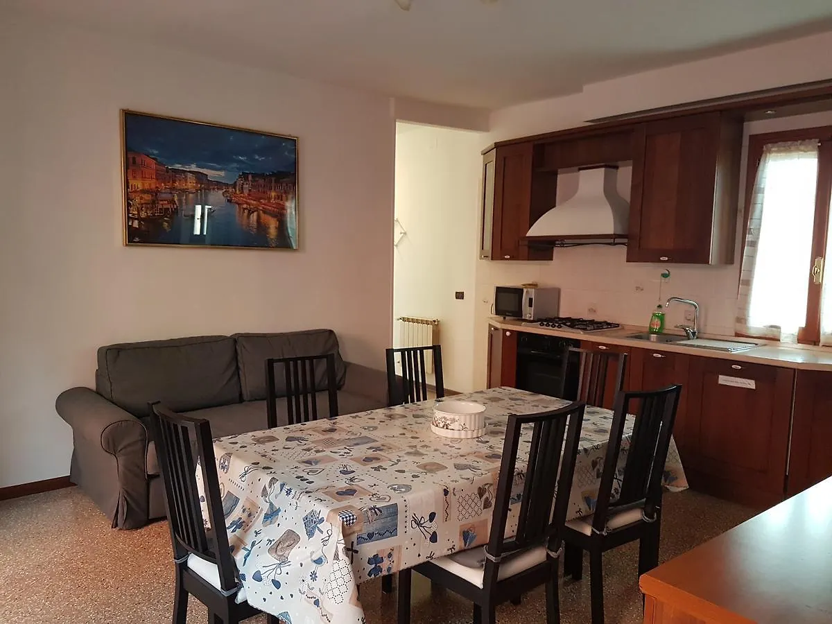 Maison Widmann Venice Apartment